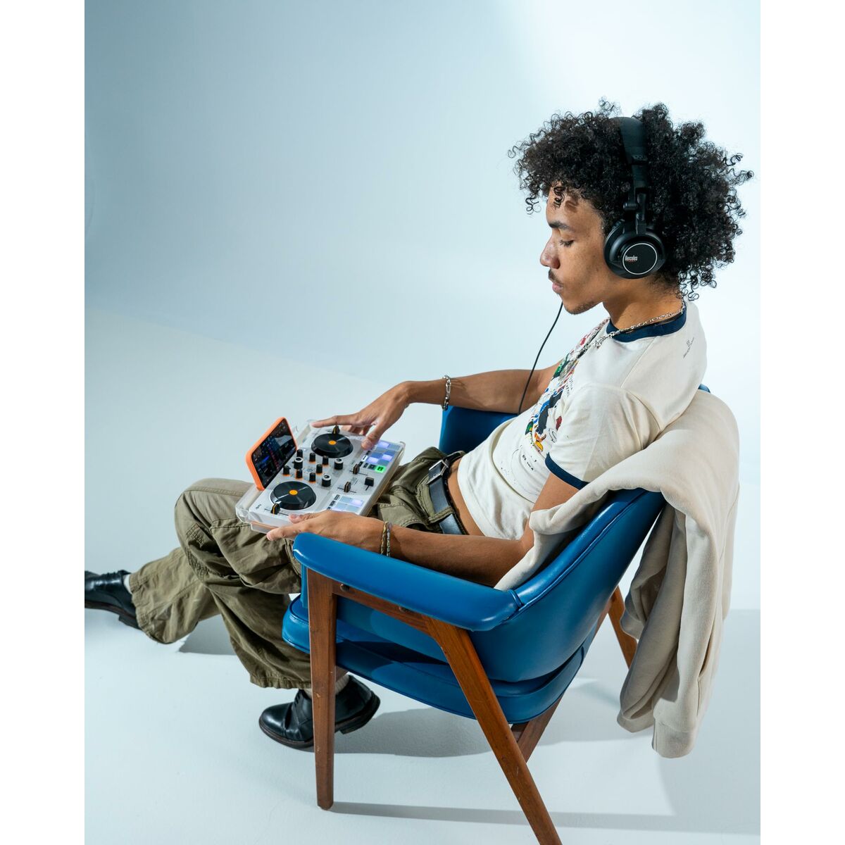 V2HA4F8DFAC2A1F5D6872DB8A39CBB02F8DR6867401P10