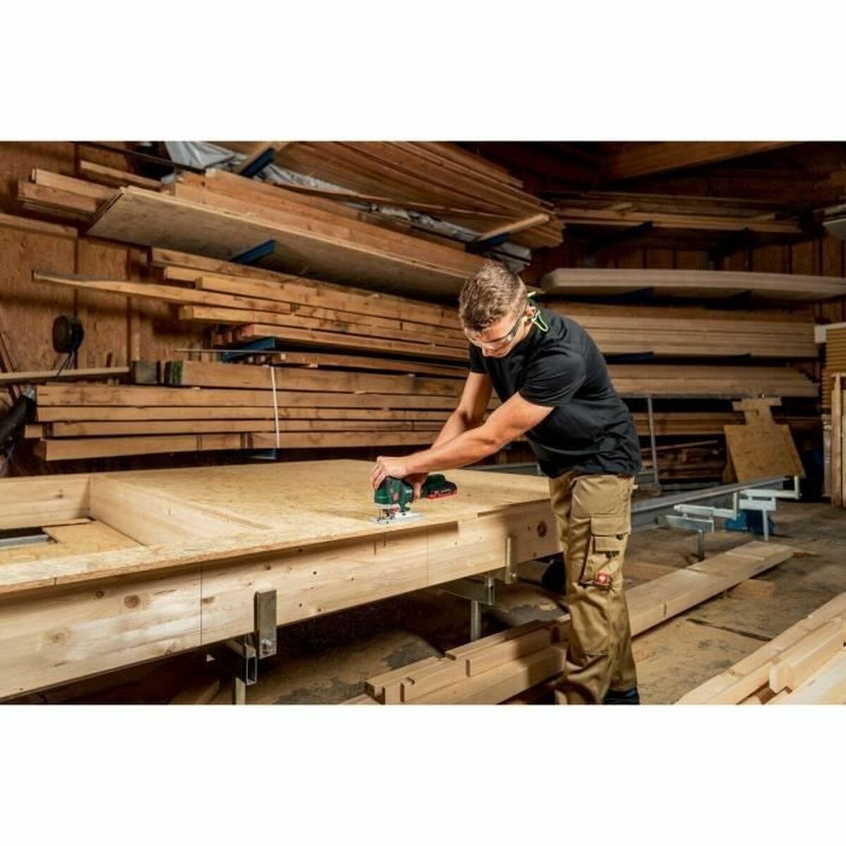 V4HA581B522FBFD485D0F10C0902F5D09CDR4561037P6