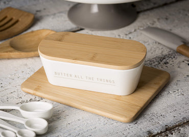 Tablecraft 700008 Cutting Board, 6" x 8" x .5", Bamboo