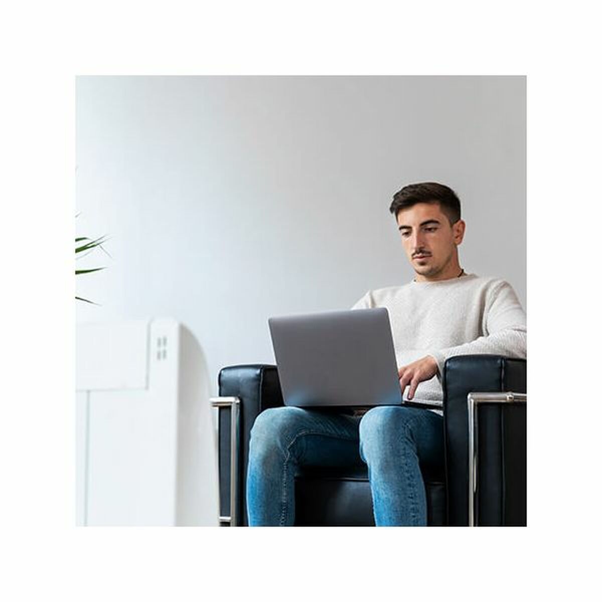 V11H6D9E3112F0E2357B7358116121422FC0R3218598P5