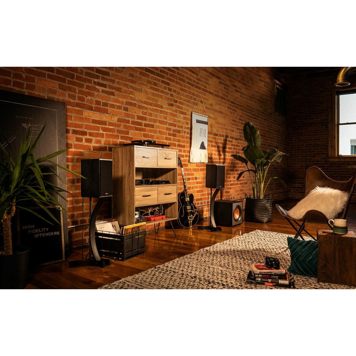 V3H9910B010B41661EC48E8EFD9F139DB1FR7233022P9