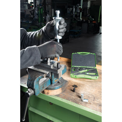 V2HEDE9C85586F0D38558A8627E0A5FA668R7381259P8