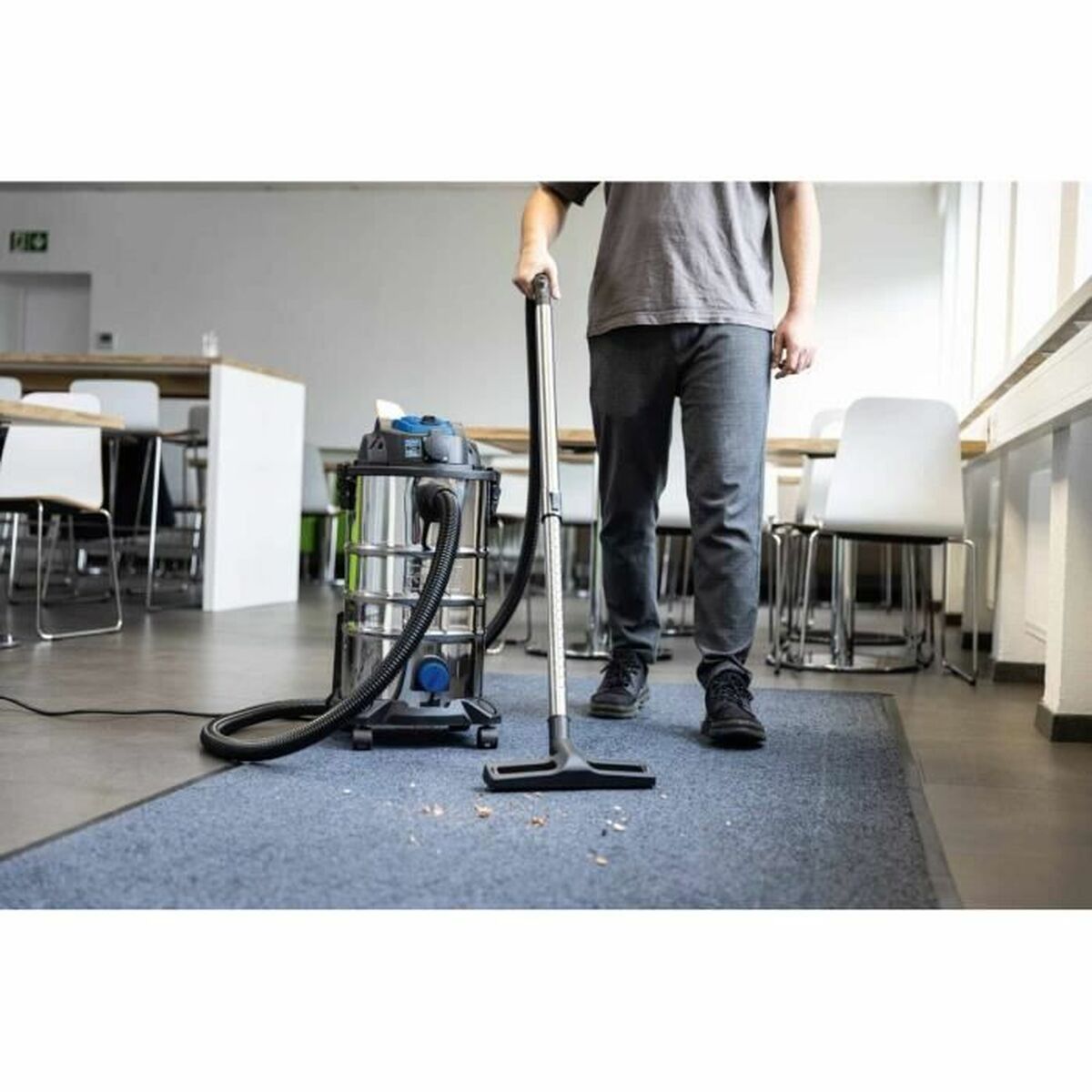 V2H4BC8126D6B63D6025819488DB24082A0R7261383P4