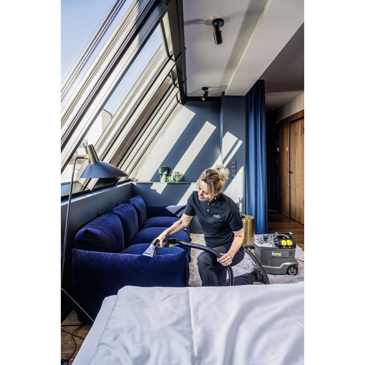 V9HB4A657EC6F59AC32E9D9F3654C95E86DR6817127P7