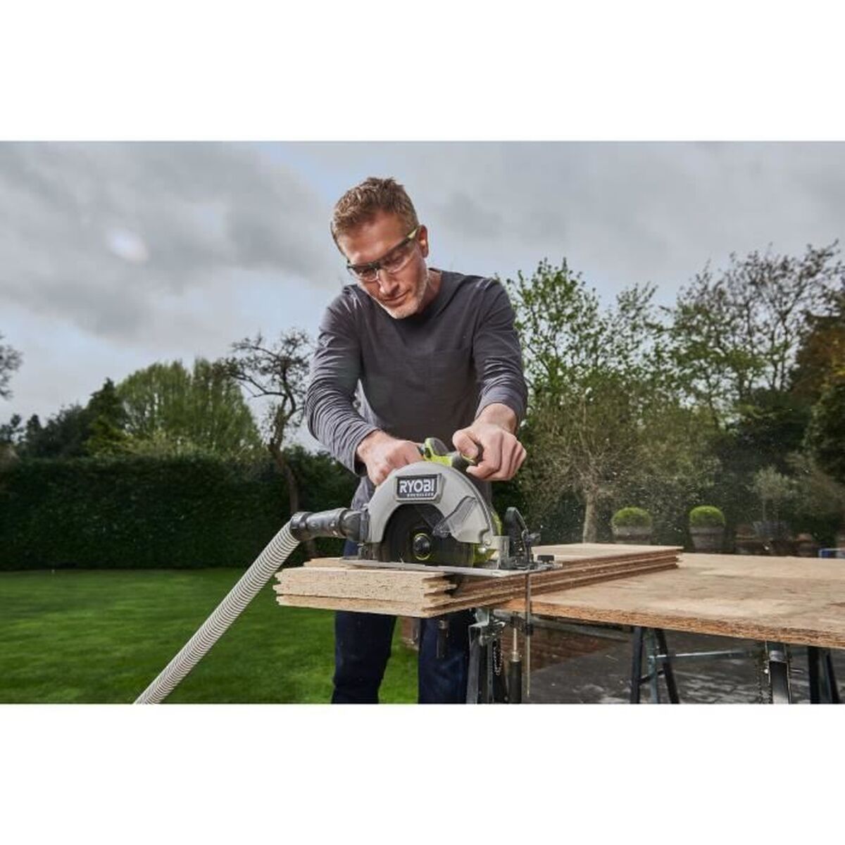 V2HE1DAEEB327994E41E7CC5139308C520CR7424506P4