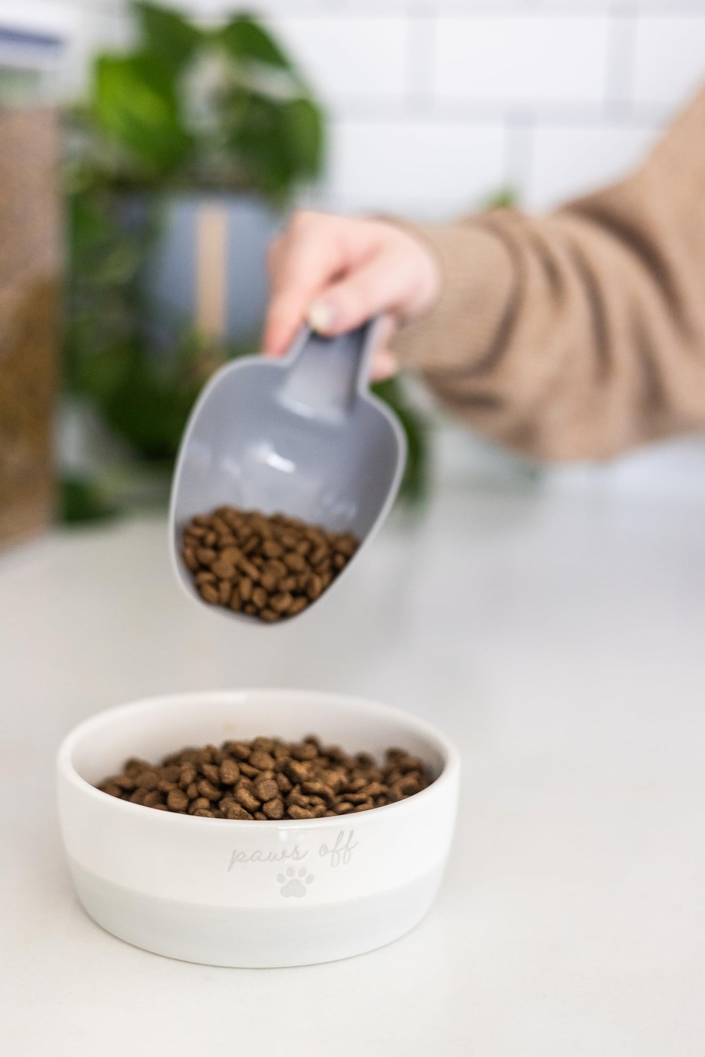 Birnenförmige Keramikschüssel, Fassungsvermögen: 2 Tassen, niedliches, schnurrbartfreundliches Geschirr mit Katzenmotiv, rutschfest, mikrowellen- und spülmaschinengeeignet, klein/mittel 