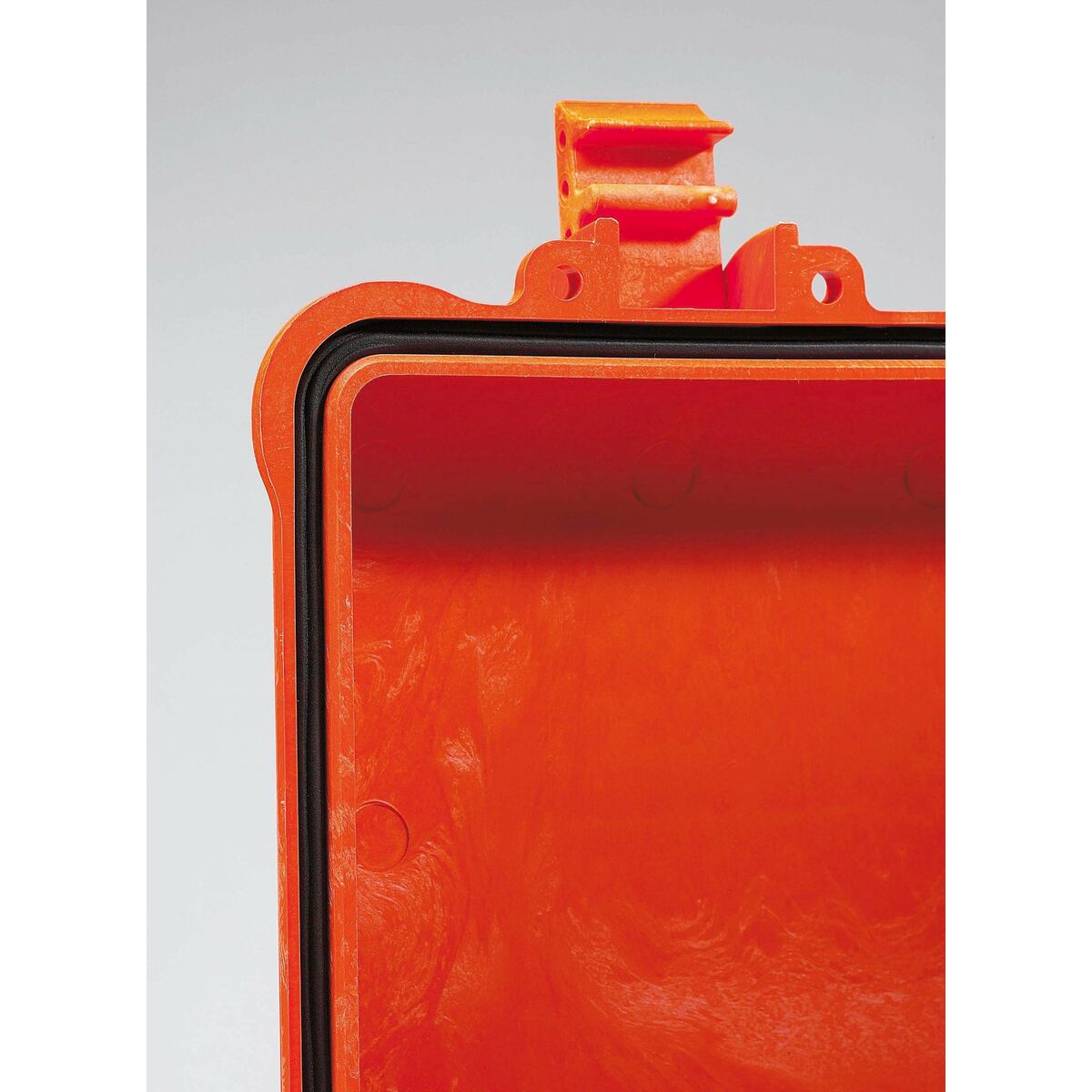 V2HA411BA95E4BB44AB5CE5D07DA8EC3D24R7122473P7