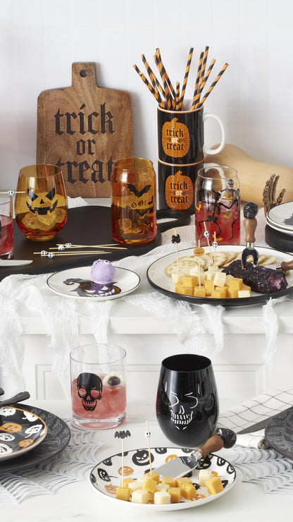 Oneida Barware, Vintro Halloween Stemless Wine Glasses, Set of 4, Dishwasher Safe, Made of Glass, Spooky Drinking Glasses Set, Halloween Decor Indoor, Skeletons and Bats as Design (4 Piece, 18 Oz)