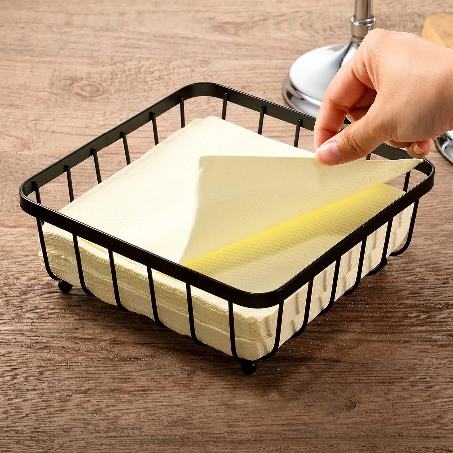 2 Pieces Napkin Holder for Table, Modern Flat Metal Paper Napkin Holder for Kitchen or Dining Room, Square Metal Lattice Basket, Restaurant Towel Dispenser (Black)