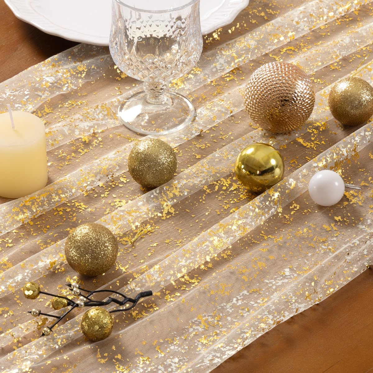Socomi Christmas Snow Table Runner Gold Gauze Sheer Chiffon Cheesecloth Sequin 10FT Glitter Metallic Foil Dining Wedding Birthday Party Fall Winter Anniversary Holiday Centerpiece Table Decor Beige