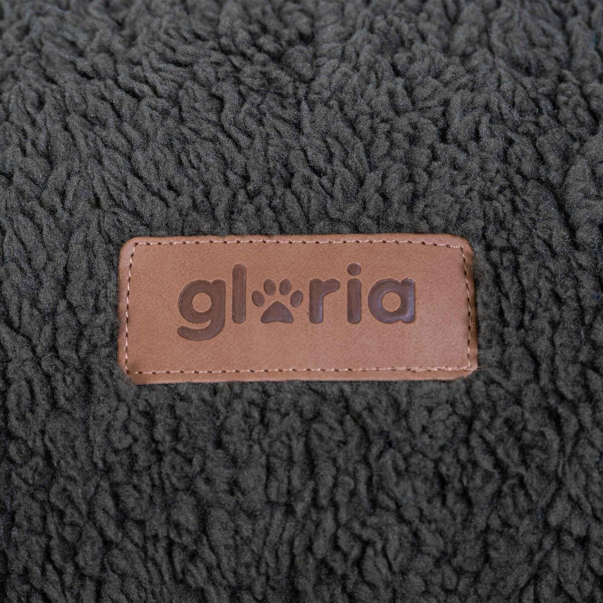 V3H14370915A82F69B31F994BFB3E18D3DCR7565741P4