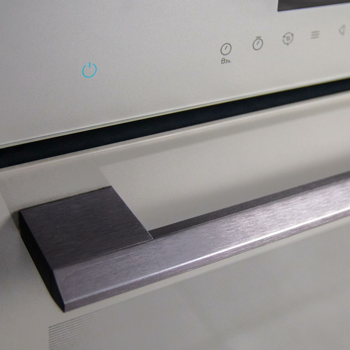 V3HFFE28201DCA301017408FDDD128BBCEDR7252430P6