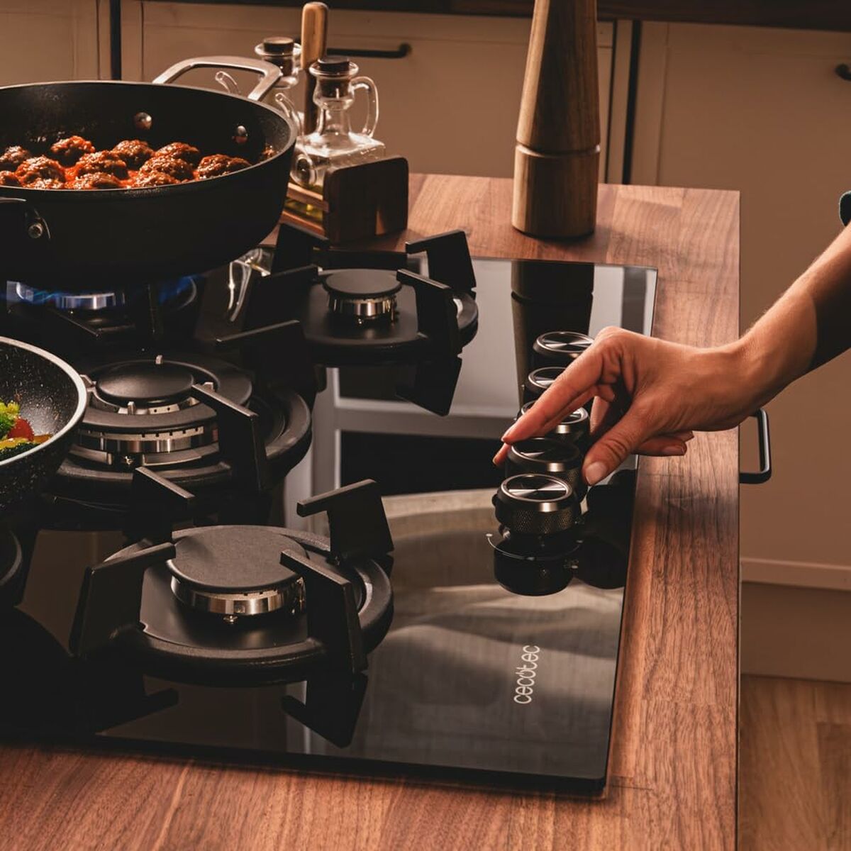 V4HB84F79D91F768724E9F9E4A7F37107C3R7402056P9