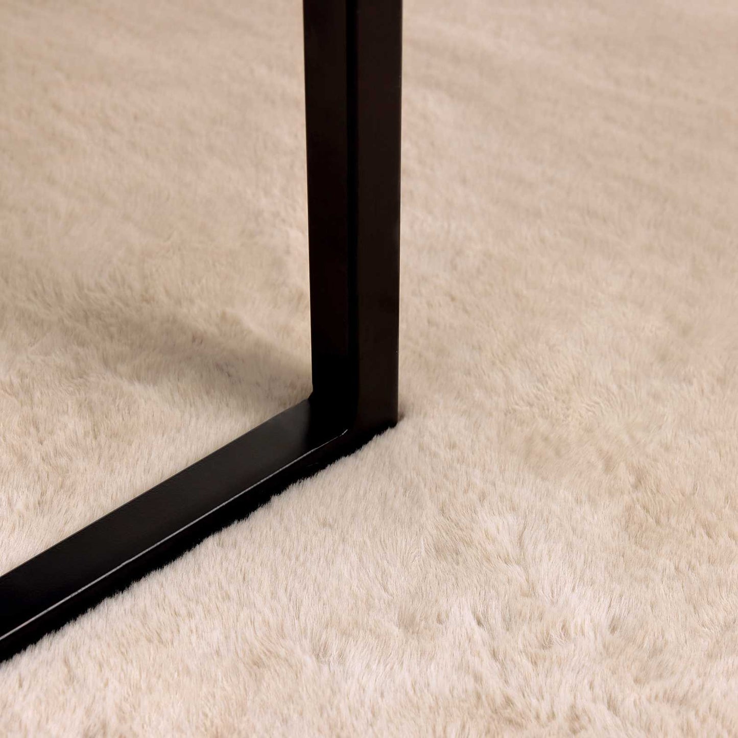 Rutschfester Kunstfellteppich Olite Taupe 120 x 120 cm