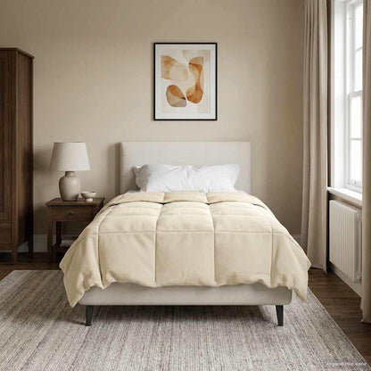 Ganzjahresbettdecke Gepolstert Creme 155 x 200 cm Mikrofaser