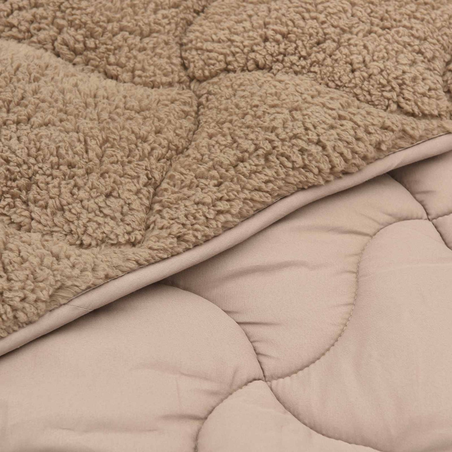 Sommerdecke Taupe 135 x 220 cm Mikrofaser und Teddy-Fleece
