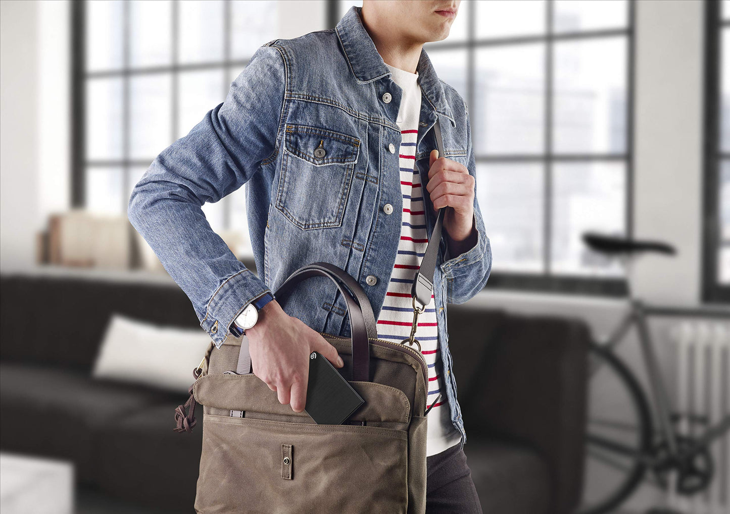 Seagate One Touch, 1TB, Password Activated Hardware encryption, Portable External Hard Drive, PC, Notebook & Mac, USB 3.0, Black (STKY1000400) (Renewed)